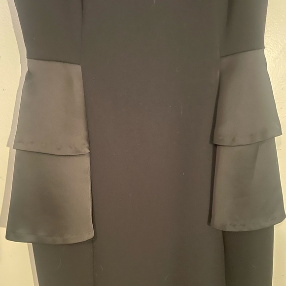 Michael Kors black dress size 0 sleeveless side ruffles feel like satin - Picture 5 of 6